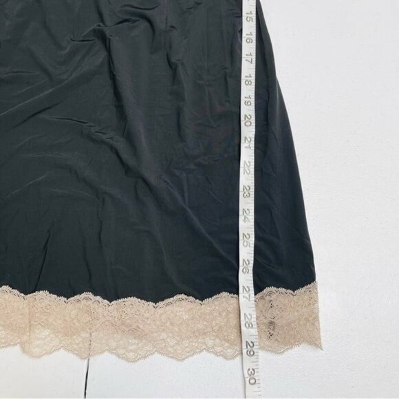 Victoria's Secret women's bra nightie size 34D satin lace trim black padded - Picture 7 of 8